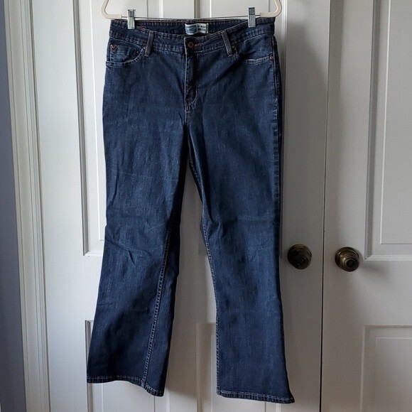 LEVI'S SIGNATURE AT WAIST BOOTCUT SZ 14 SHORT - Picture 7 of 13
